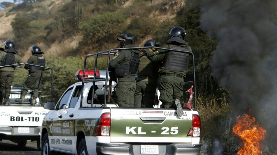 Policiais morrem em confrontos com apoiadores de Morales na Bol&iacute;via