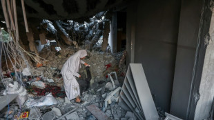 Ataques israelenses interrompe tr&eacute;gua em Gaza e deixam mais de 330 mortos