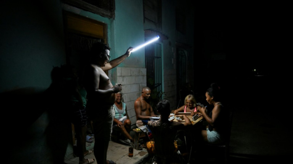 A Cuba, la r&eacute;signation en attendant le r&eacute;tablissement du courant