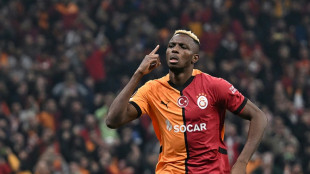 Napoli retorna aos treinos sem Osimhen, a caminho do Galatasaray