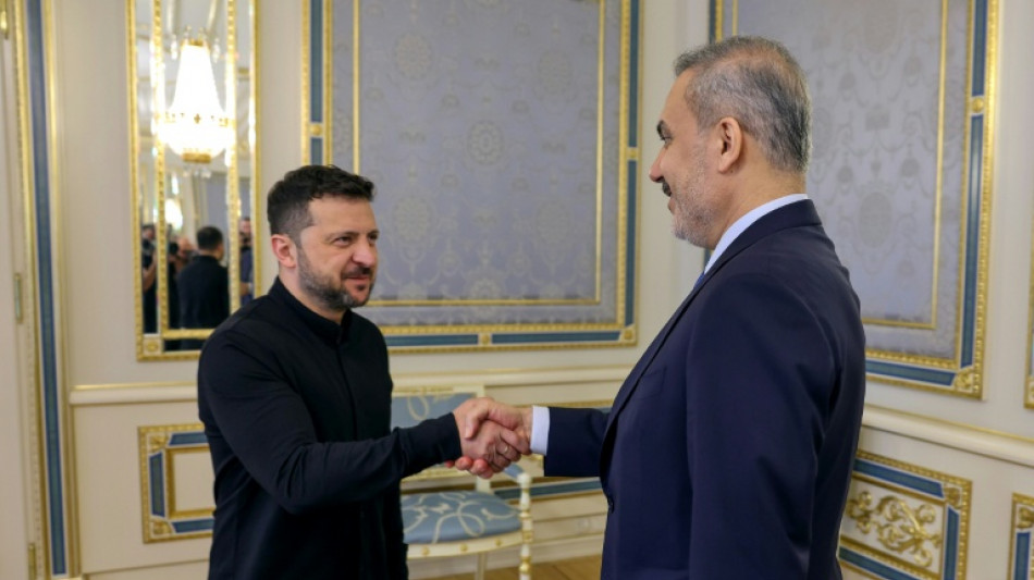 Zelensky accuse la Russie de vouloir saborder les futurs pourparlers