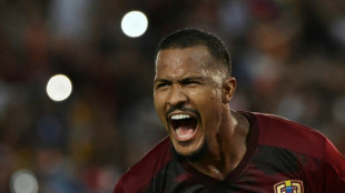 Venezuela vence Paraguai com gol de p&ecirc;nalti no fim pelas Eliminat&oacute;rias da Copa-2026