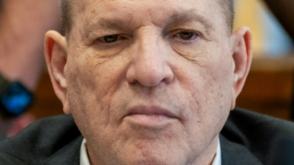 Defesa pede ao júri que dê o benefício da dúvida a Harvey Weinstein