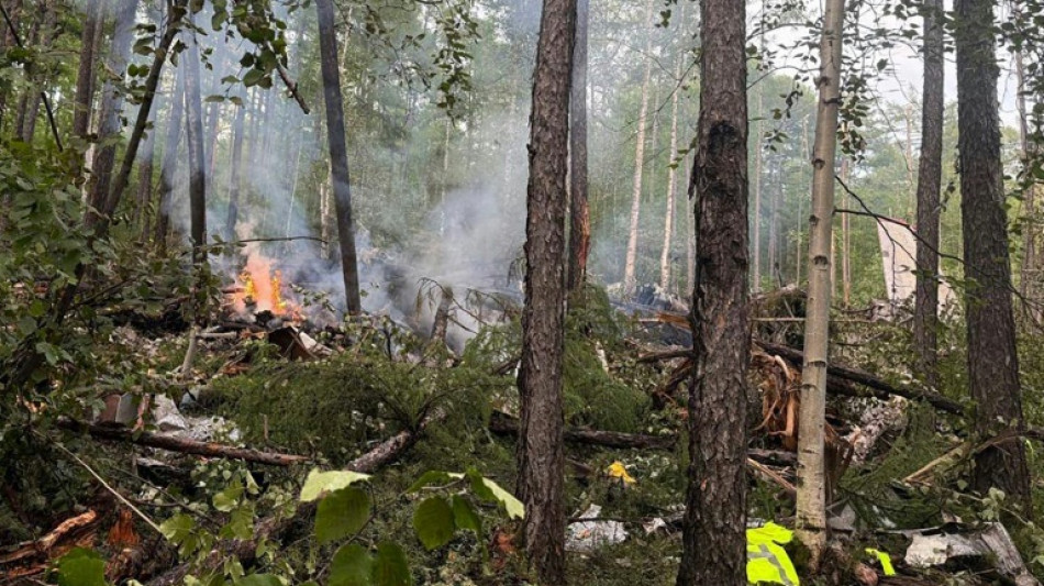 Fast 50 Tote bei Flugzeugabsturz im Osten Russlands