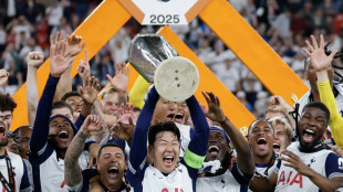 Son gr&uuml;&szlig;t Kane: "Harry, wir haben den Pokal gewonnen"