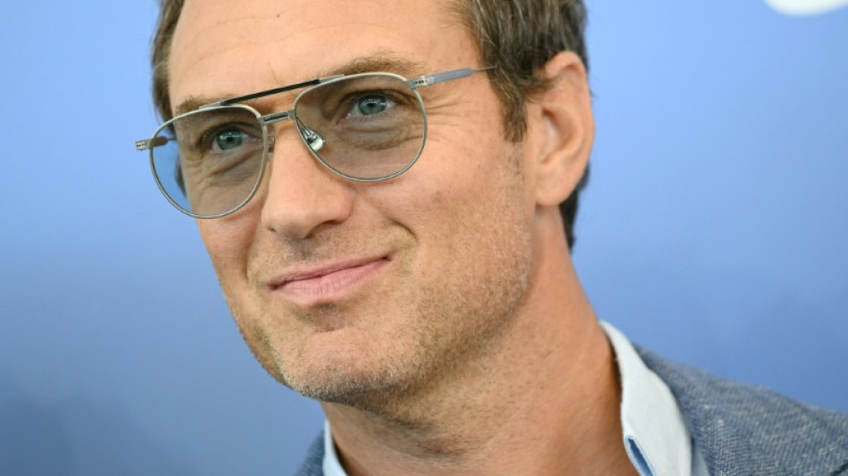 Jude Law no tuvo miedo de meterse en la piel de Vladimir Putin