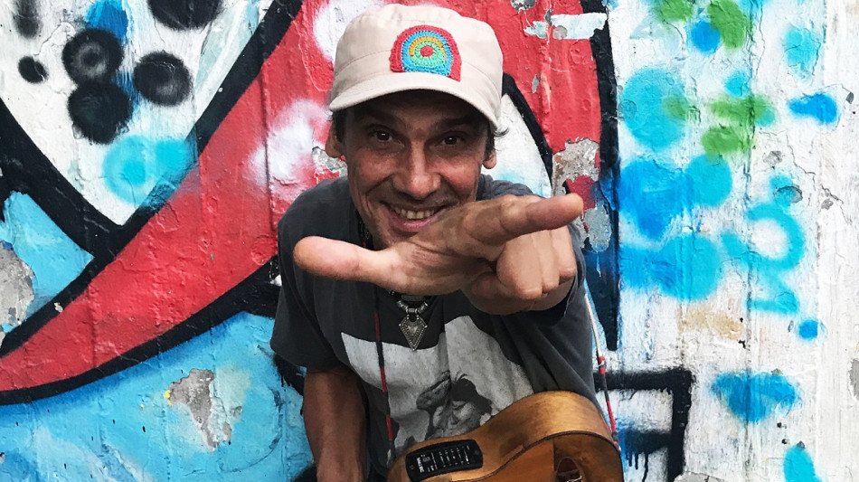 Manu Chao annuncia il ritorno live in Italia questa estate