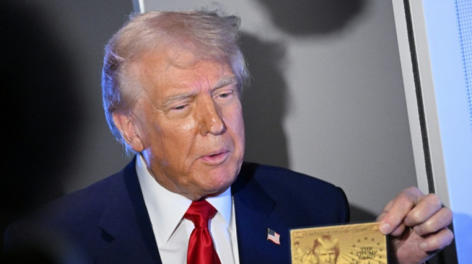 Trump apresenta site para obten&ccedil;&atilde;o de vistos de resid&ecirc;ncia por US$ 5 milh&otilde;es