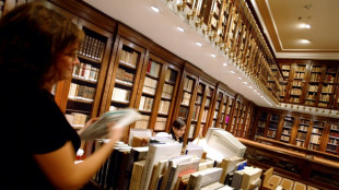 Trifulca acad&eacute;mica en Espa&ntilde;a por la acentuaci&oacute;n de "s&oacute;lo"