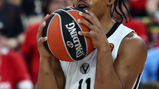 Eurolega: Virtus batte 99-89 il Maccabi in un Paladozza blindato