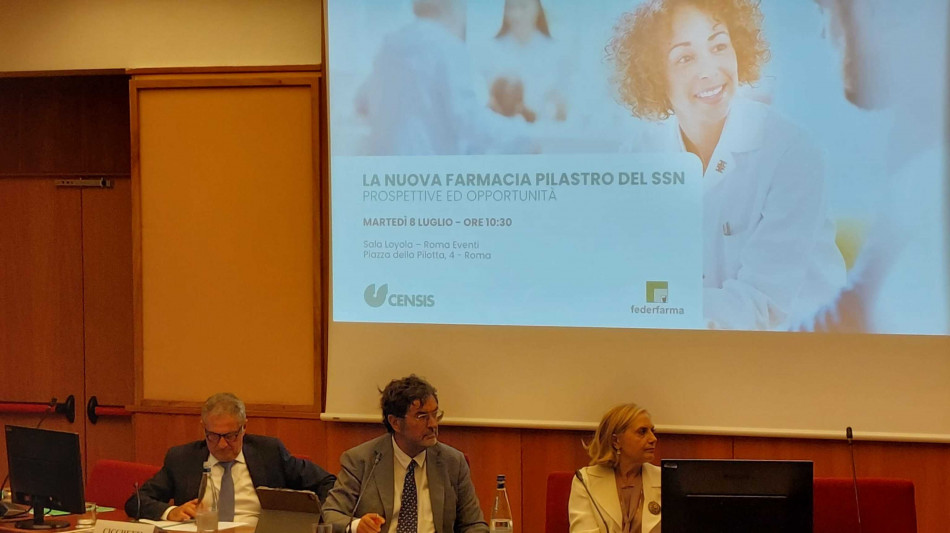Gli italiani vogliono trovare più servizi nelle farmacie