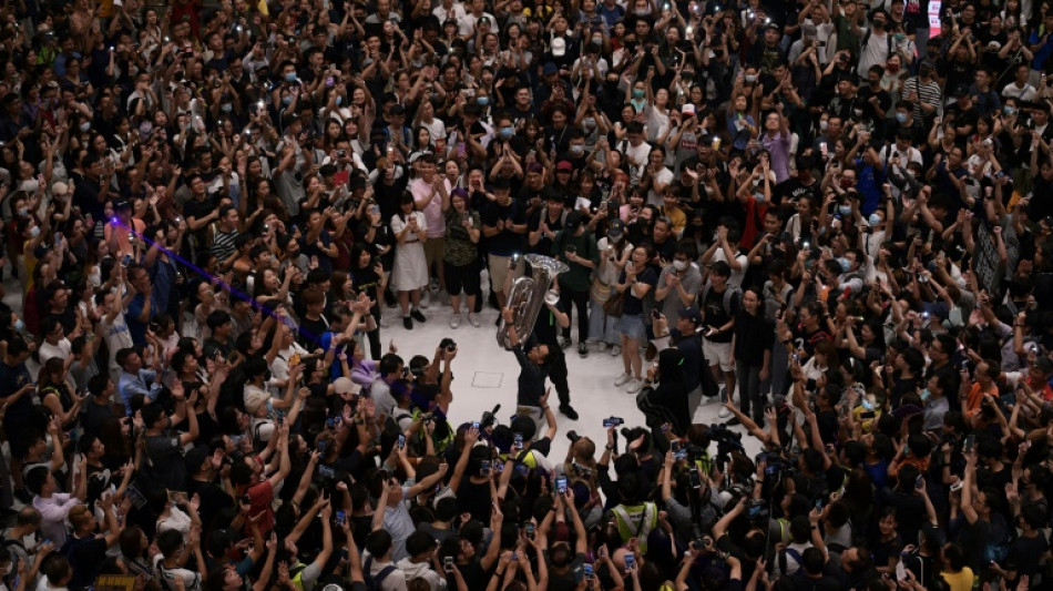 Canci&oacute;n protesta de Hong Kong fue tocada en lugar del himno chino en partido de rugby