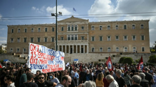 Greece weighs disputed 13-hour workday reform