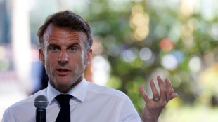 Iles Eparses, colonisation, contrats: Macron attendu &agrave; Madagascar