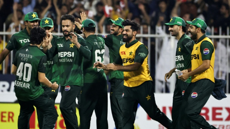 Tri-series win confidence builder for Pakistan, says coach Hesson