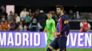 Piqu&eacute; es suspendido seis partidos por "violencia leve" contra un &aacute;rbitro