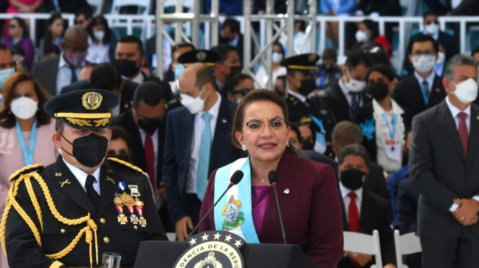 La premi&egrave;re pr&eacute;sidente du Honduras veut fonder "un &Eacute;tat socialiste et d&eacute;mocratique" 