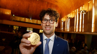 Math&eacute;matiques: la m&eacute;daille Fields couronne un Fran&ccedil;ais et la deuxi&egrave;me femme de l'histoire