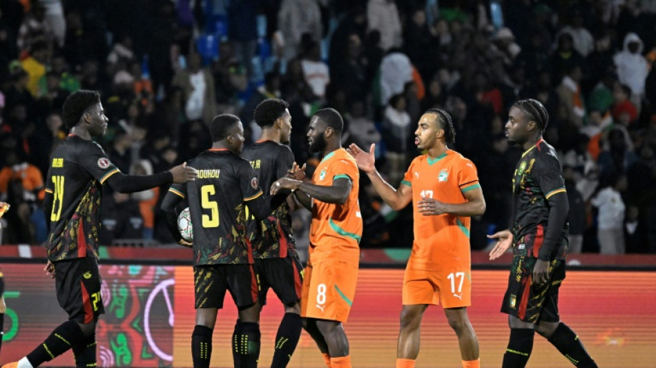 Costa do Marfim e Camar&otilde;es empatam (1-1) na Copa Africana de Na&ccedil;&otilde;es
