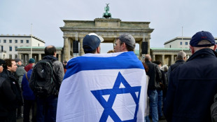 Tausende bei Gro&szlig;kundgebung: Steinmeier nennt Eintreten gegen Antisemitismus "B&uuml;rgerpflicht"