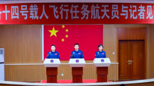 Tres astronautas despegan rumbo a la estaci&oacute;n espacial china de Tiangong