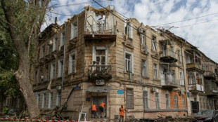 Drei Tote bei heftigen russischen Luftangriffen auf Kiew und Odessa