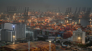 Asian stocks gain after China teases US tariff talks