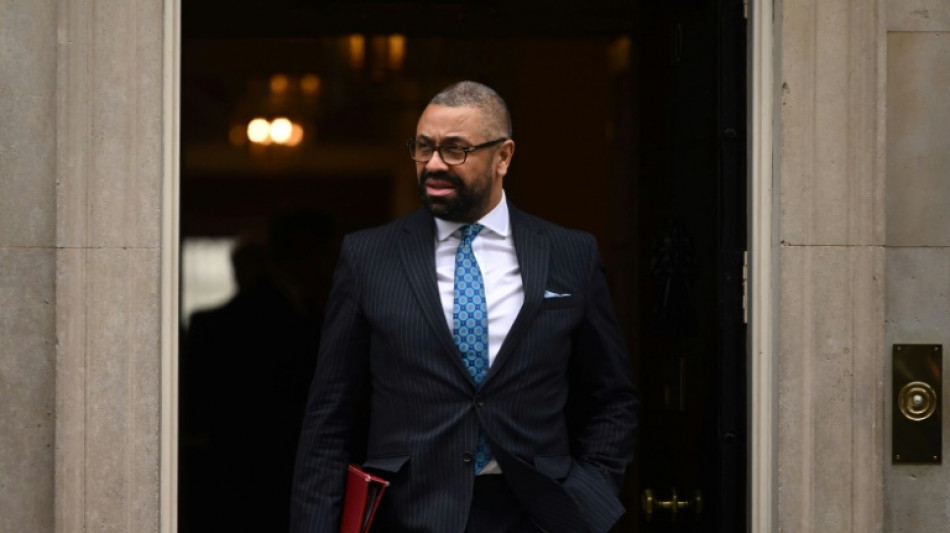 Reino Unido e UE refor&ccedil;am san&ccedil;&otilde;es contra a Guarda Revolucion&aacute;ria iraniana