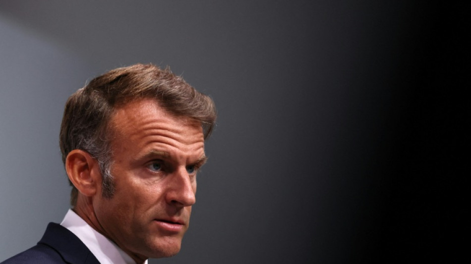 Macron schlie&szlig;t eigenen R&uuml;cktritt in Fall von Sturz seines Premiers Bayrou aus