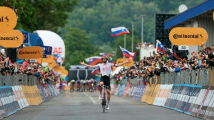 Asgreen wins and Del Toro pads Giro lead as rain brings down rivals