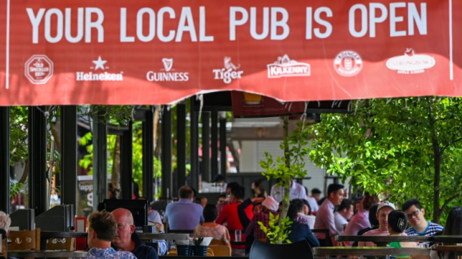 Hong Kong and Singapore virus response a tale of two very different cities