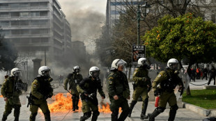 Fallece el polic&iacute;a griego herido durante un partido de v&oacute;ley en Grecia