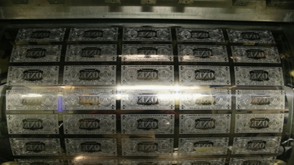 Asian markets fluctuate after Fed cuts interest rates