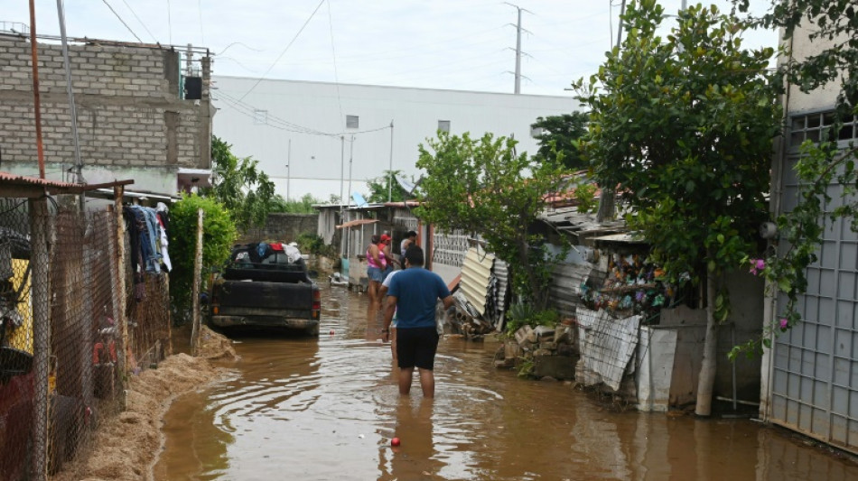 Mexique: l'ouragan John a fait au moins 16 morts, selon les autorit&eacute;s