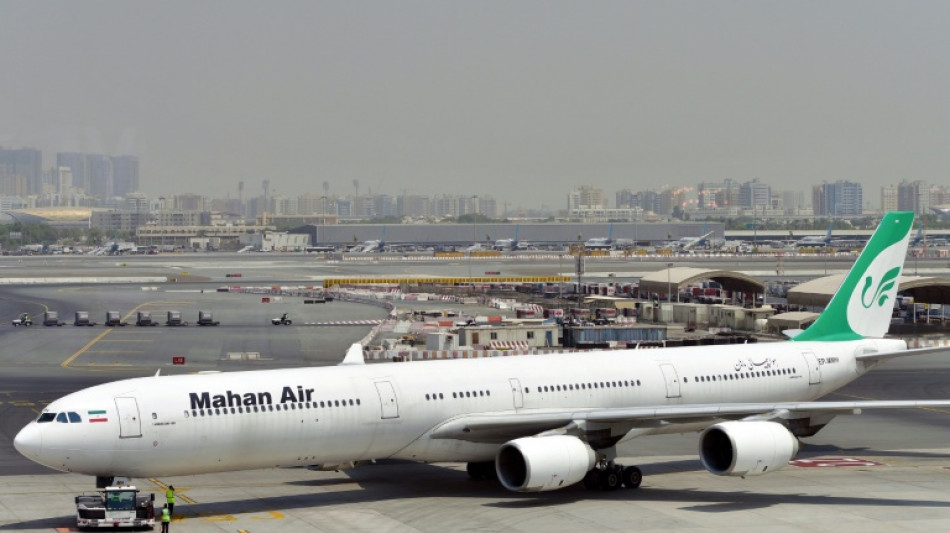 Iran&iacute;es enfrentan viajes arduos ante la par&aacute;lisis a&eacute;rea causada por las sanciones de EEUU