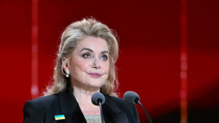 Deneuve d&eacute;die les 50e C&eacute;sar &agrave; l'Ukraine, l'ancien sans-papiers Abou Sangare prim&eacute;