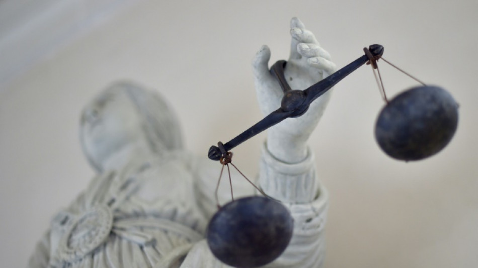 Statt Freigabe zur Adoption Baby get&ouml;tet: Mordurteil in Bielefeld