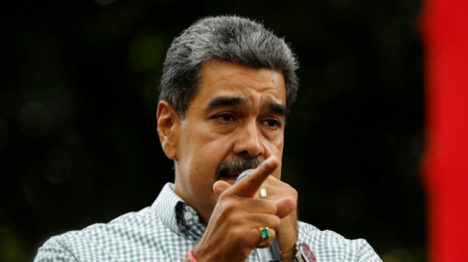 Maduro pede a esp&iacute;rito de Maradona que assombre Milei