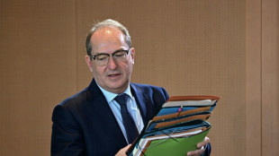 Dobrindt verteidigt Gespr&auml;che mit Taliban &uuml;ber Abschiebungen