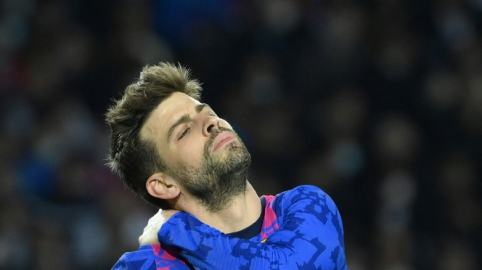 Bar&ccedil;a no pasa del empate ante N&aacute;poles, victoria del Betis y debacle del Dortmund