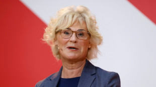 Lambrecht bekr&auml;ftigt Nein zu Waffenlieferungen an die Ukraine