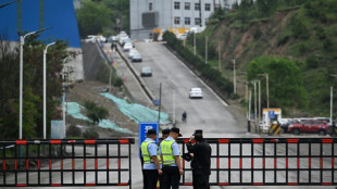 La angustiosa espera de las familias de los mineros desaparecidos en China