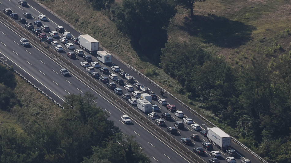 Novit&agrave; allo studio per il codice strada, da bici a multe e patente a 17 anni