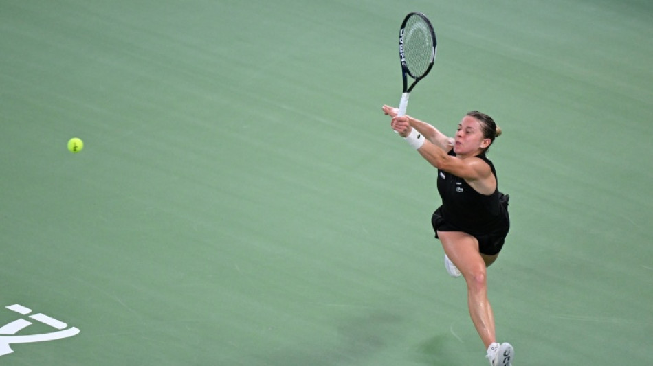 Tennis: Swiatek &eacute;limin&eacute;e par Chwalinska &agrave; Wuhan, le Masters s'&eacute;loigne