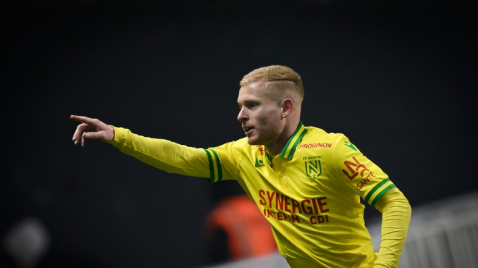 Nice &eacute; derrotado pelo Nantes (1-0) e perde chance de assumir lideran&ccedil;a da Ligue 1
