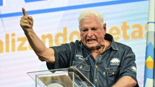 Ex-presidente panamenho condenado Martinelli chega asilado &agrave; Col&ocirc;mbia