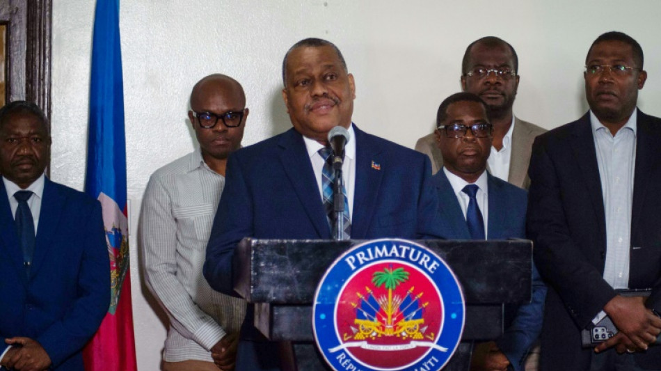 Conselho de transi&ccedil;&atilde;o decide destituir premier no Haiti (AFP)