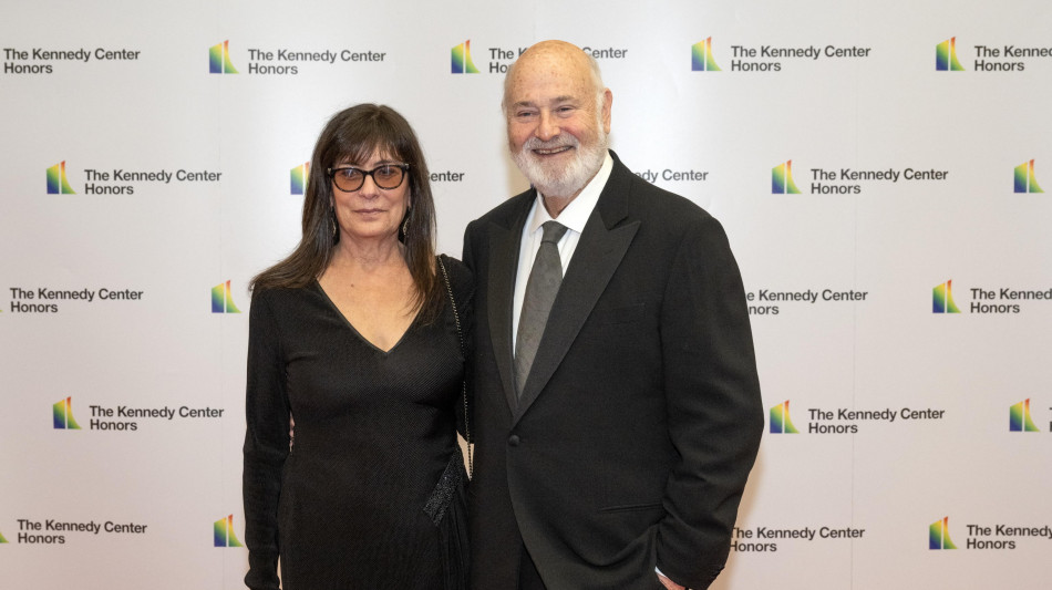 Il regista Rob Reiner e la moglie uccisi nella loro villa a Los Angeles