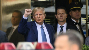 Trump &eacute; alvo de investiga&ccedil;&atilde;o por documentos sigilosos da Casa Branca