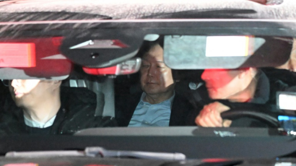 Presidente sul-coreano afastado se recusa novamente a depor ap&oacute;s pris&atilde;o